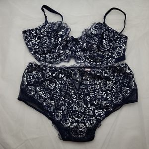 Victoria's Secret Dream Angel Push-Up 38C Bra & Large Panty